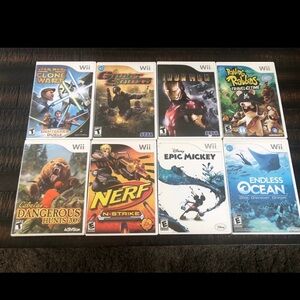 Nintendo Wii Game Bundle